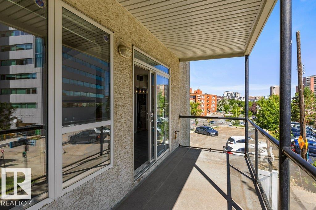 #202 10033 110 ST NW - 28