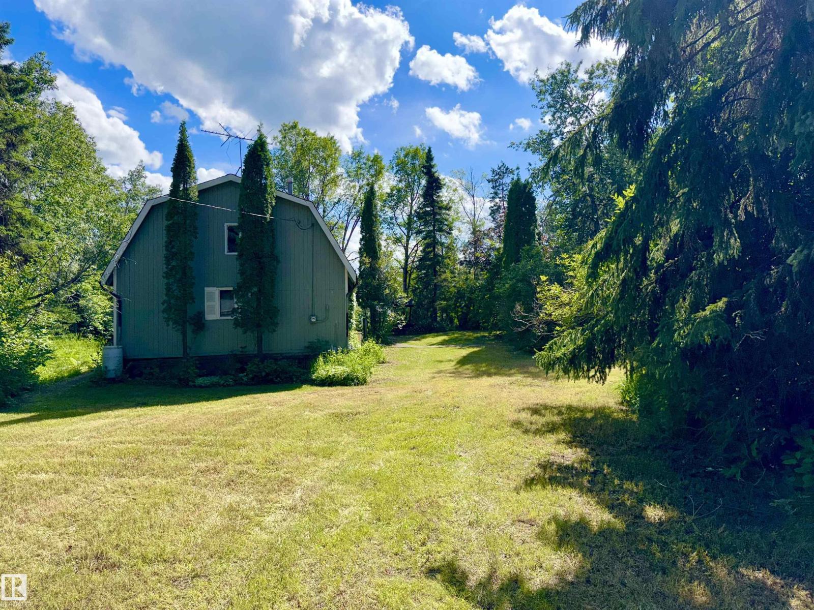 208 60118 Secondary Highway 867 - 26