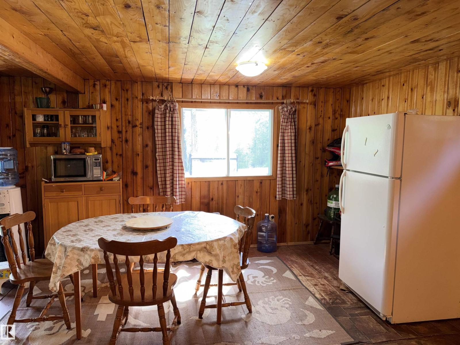 208 60118 Secondary Highway 867 - 5