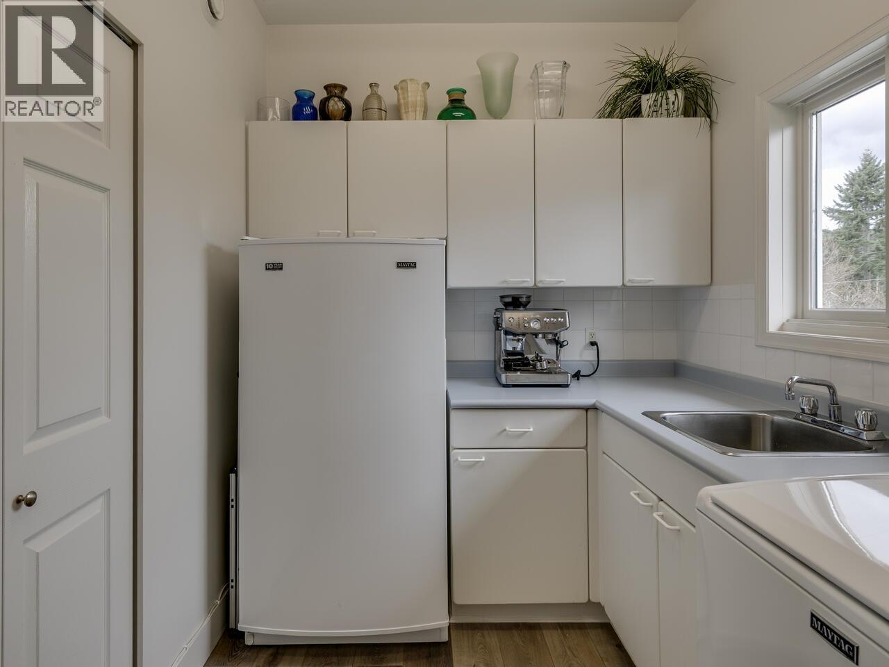 5791 WINDWARD LANE, Sechelt