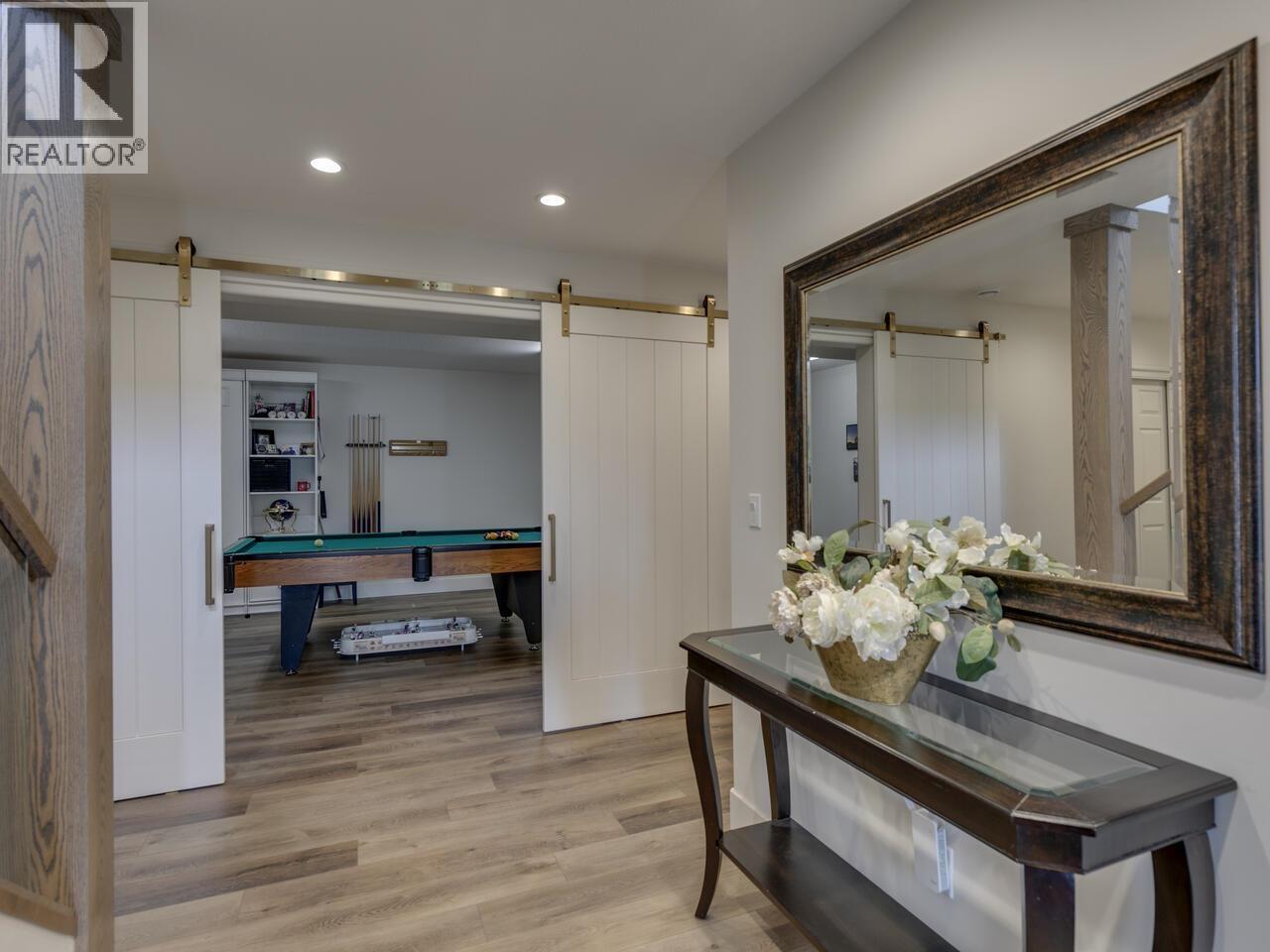 5791 WINDWARD LANE, Sechelt