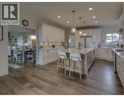 5791 Windward Lane, Sechelt, BC V0N3A0 Photo 17