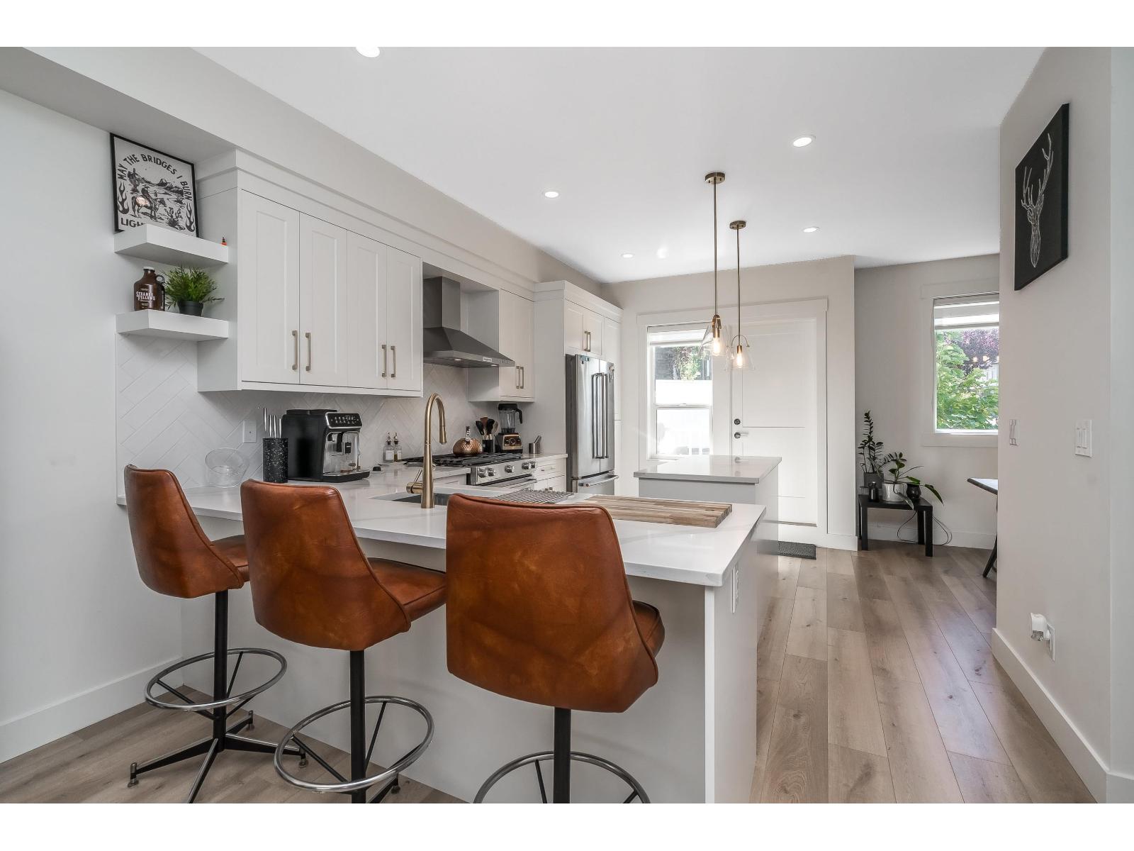 19 9762 182A STREET, Surrey