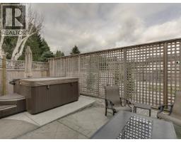 5791 Windward Lane, Sechelt, BC V0N3A0 Photo 11
