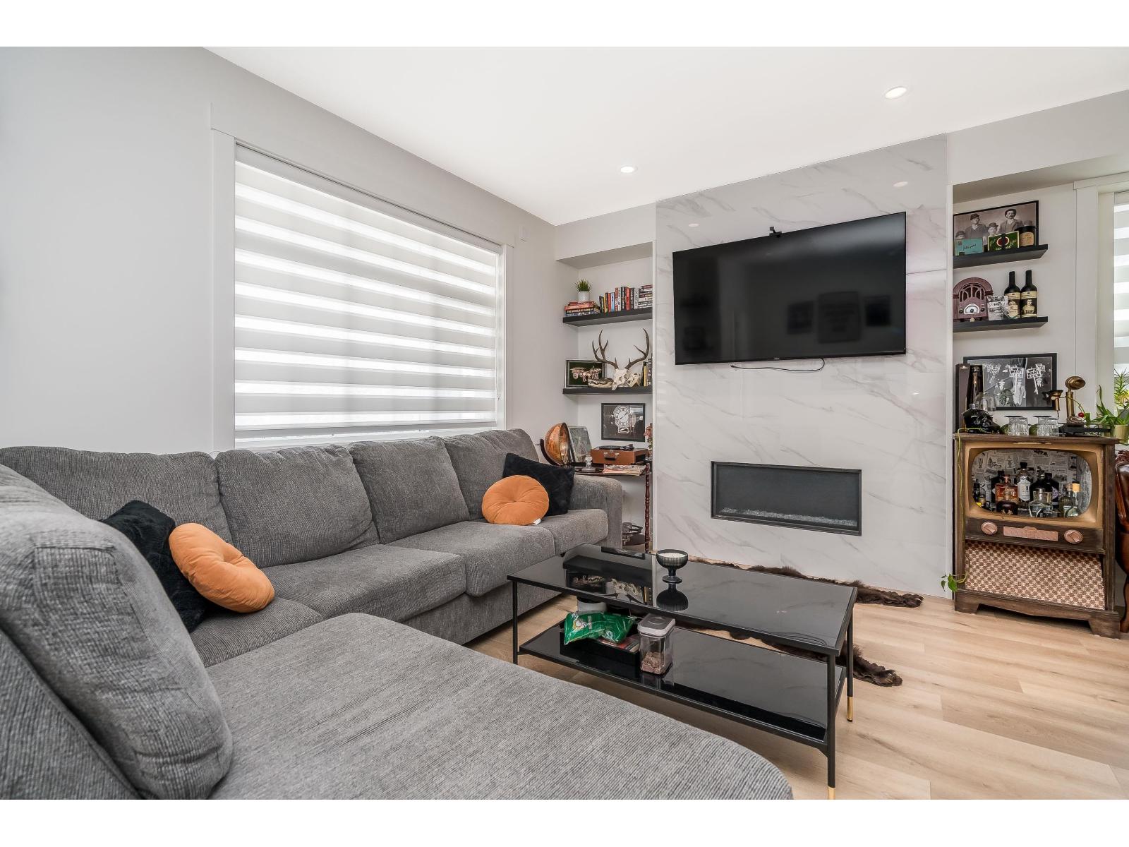 19 9762 182A STREET, Surrey