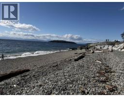 5791 Windward Lane, Sechelt, BC V0N3A0 Photo 35