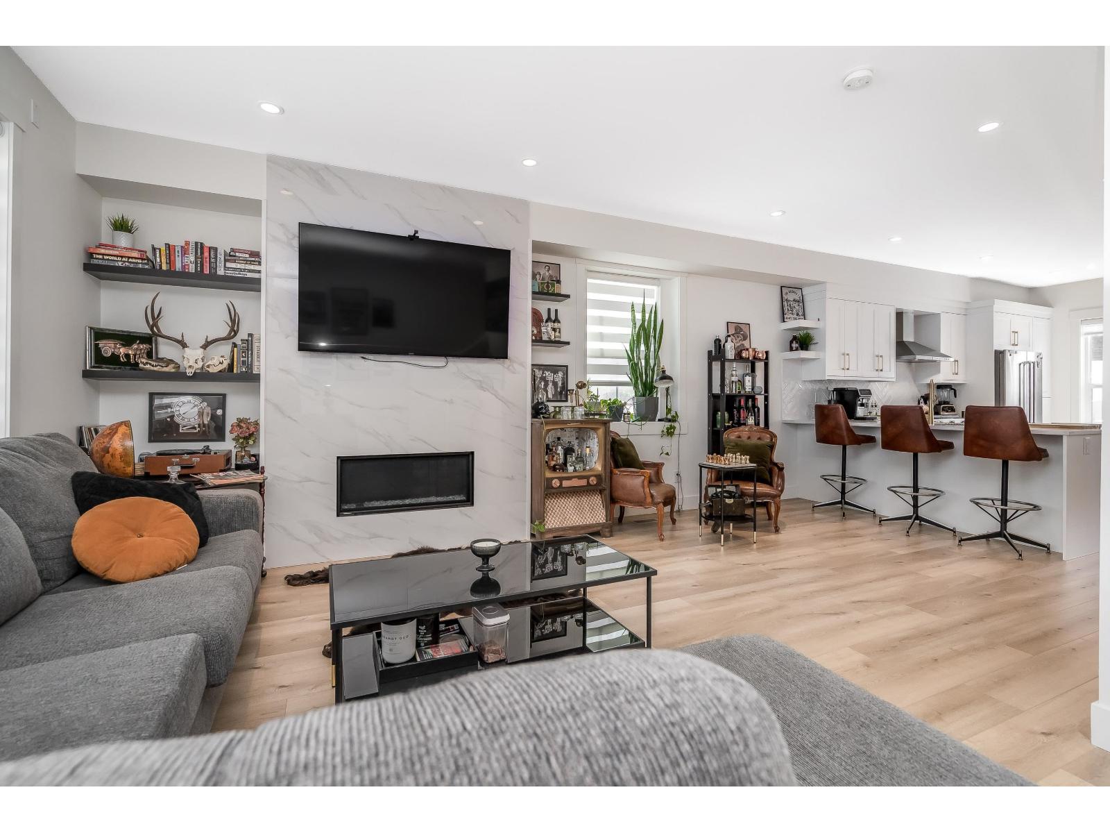 19 9762 182A STREET, Surrey