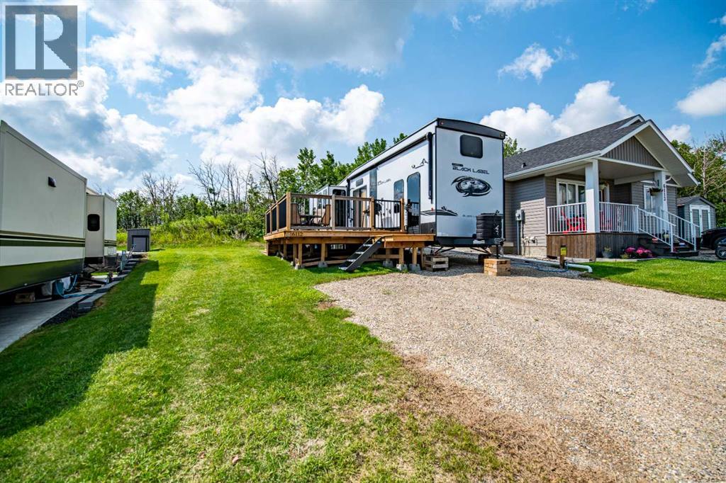 25054 South Pine Lake Road, Rural Red Deer County