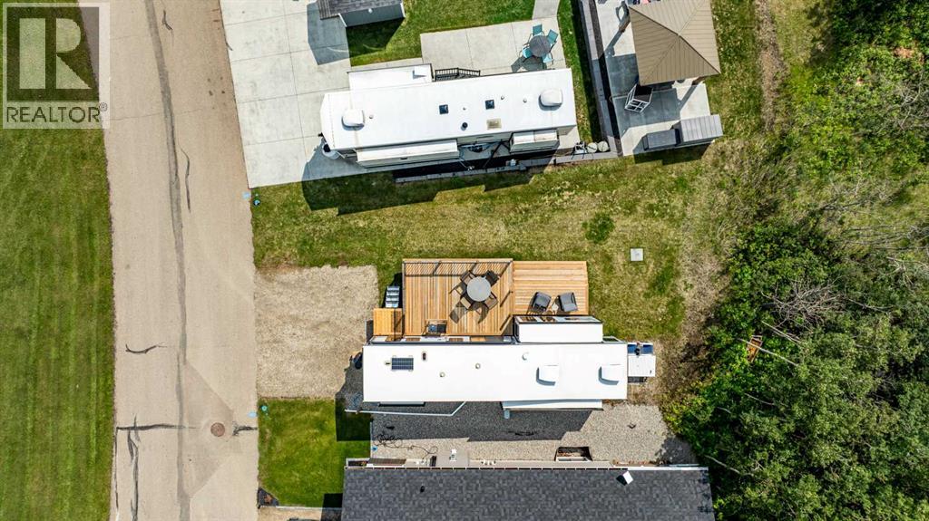 25054 South Pine Lake Road, Rural Red Deer County