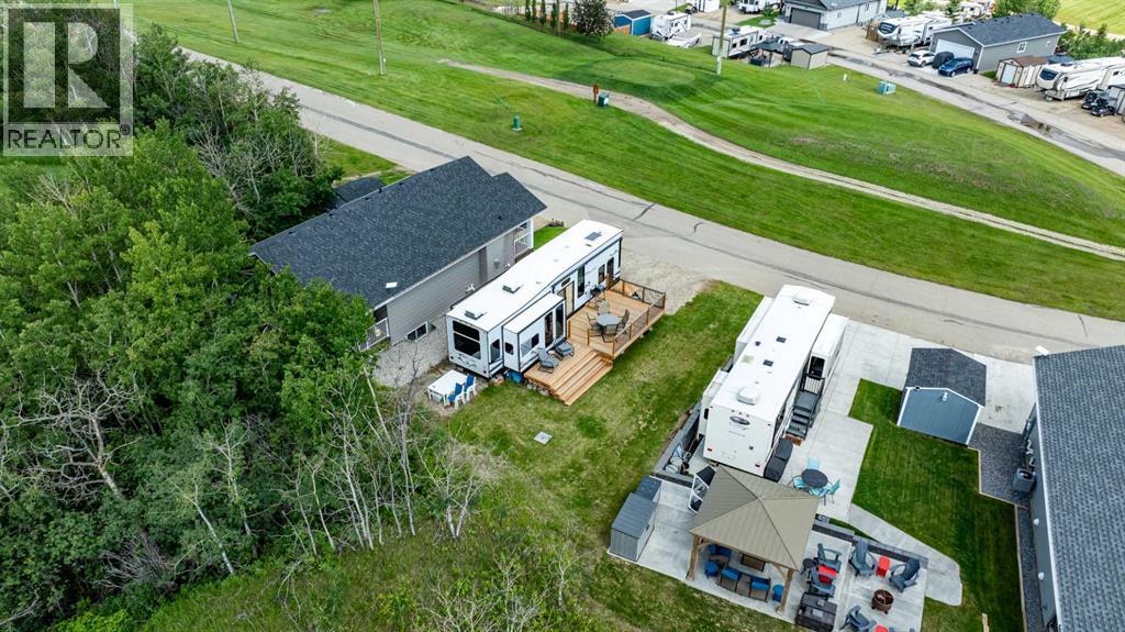 25054 South Pine Lake Road, Rural Red Deer County