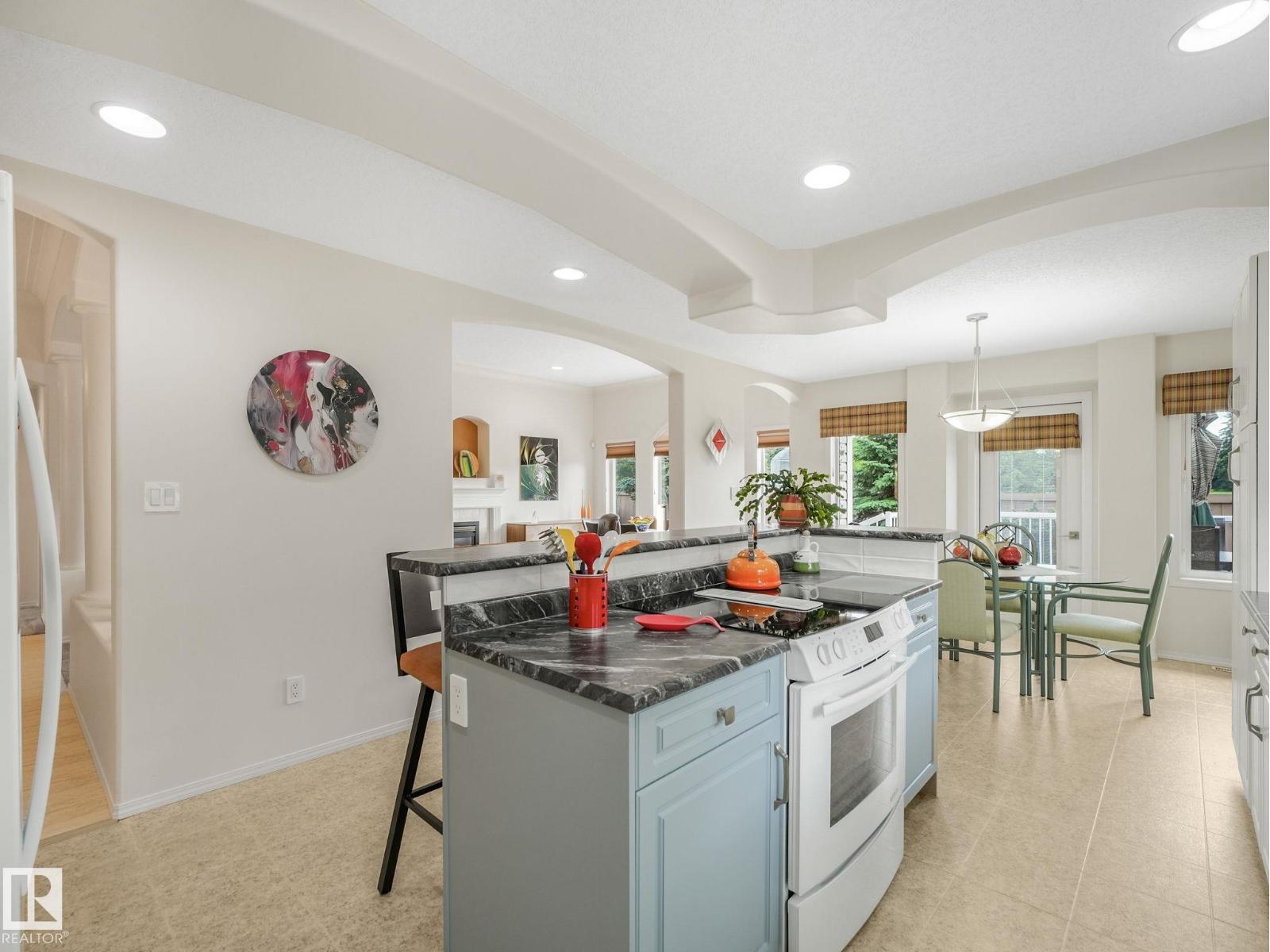 11919 28 AV NW — photo 15