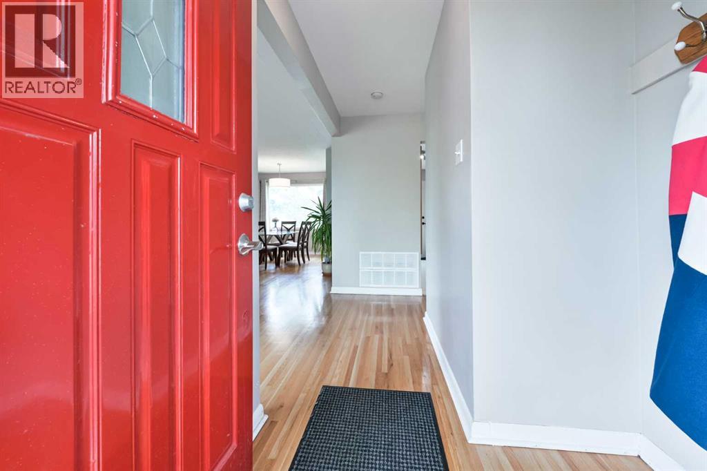 4027 19 Street NW - 3