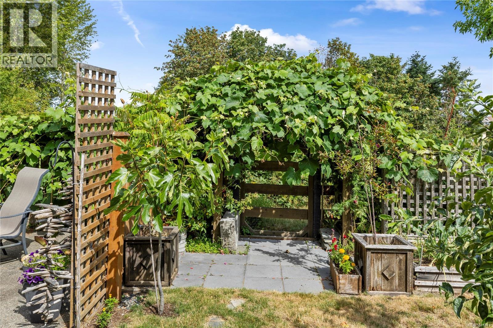 1784 Admiral Tryon Blvd - 48