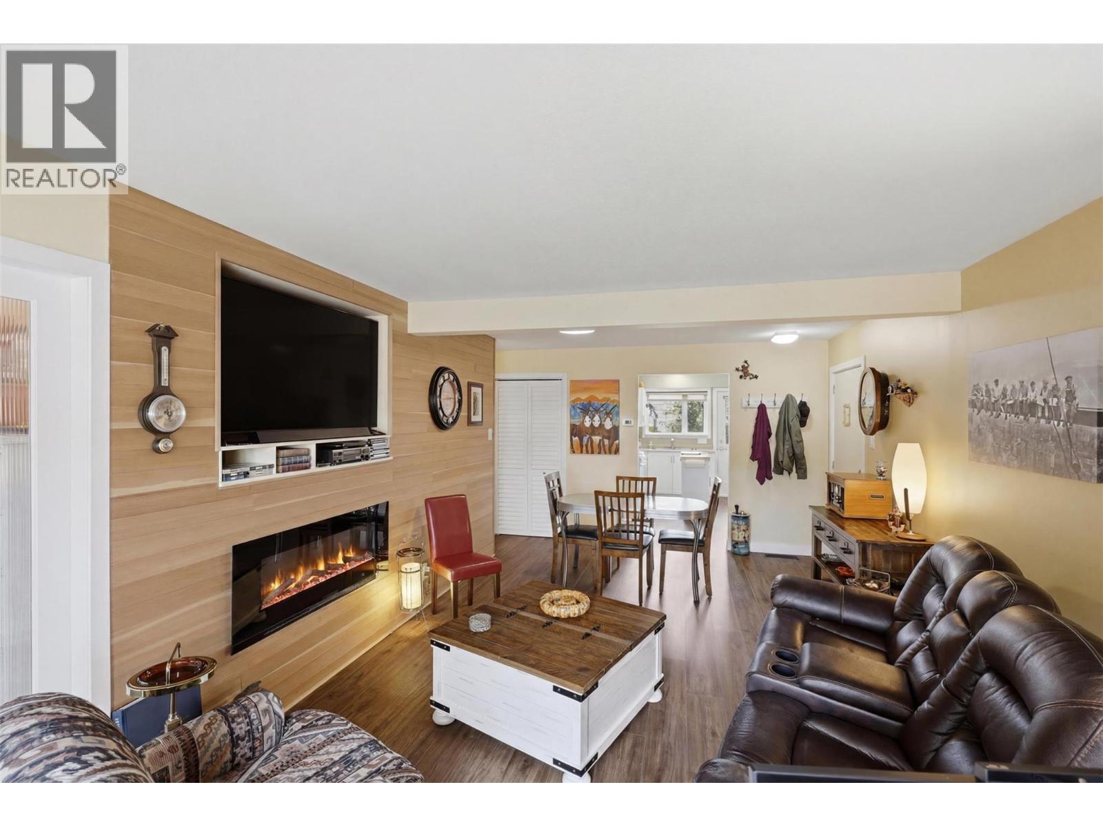 #205 825 Hill Street - 16