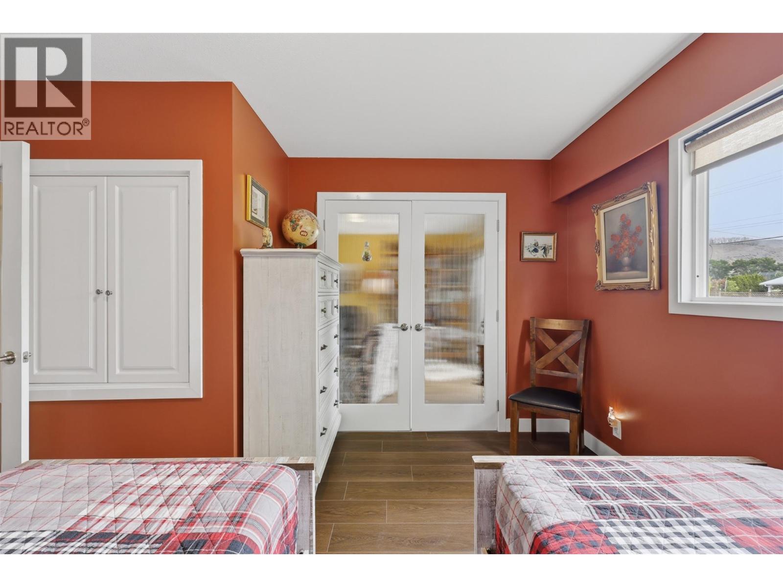 #205 825 Hill Street - 29