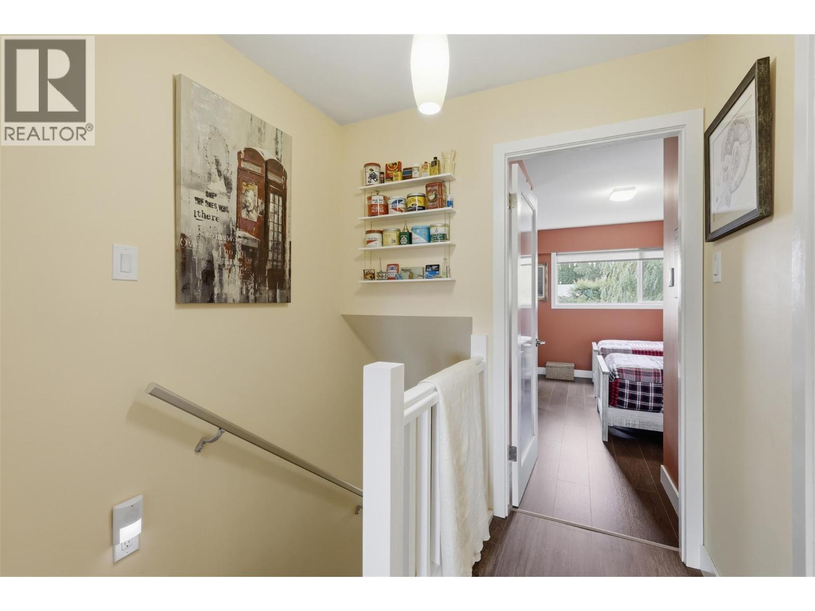 #205 825 Hill Street - 30
