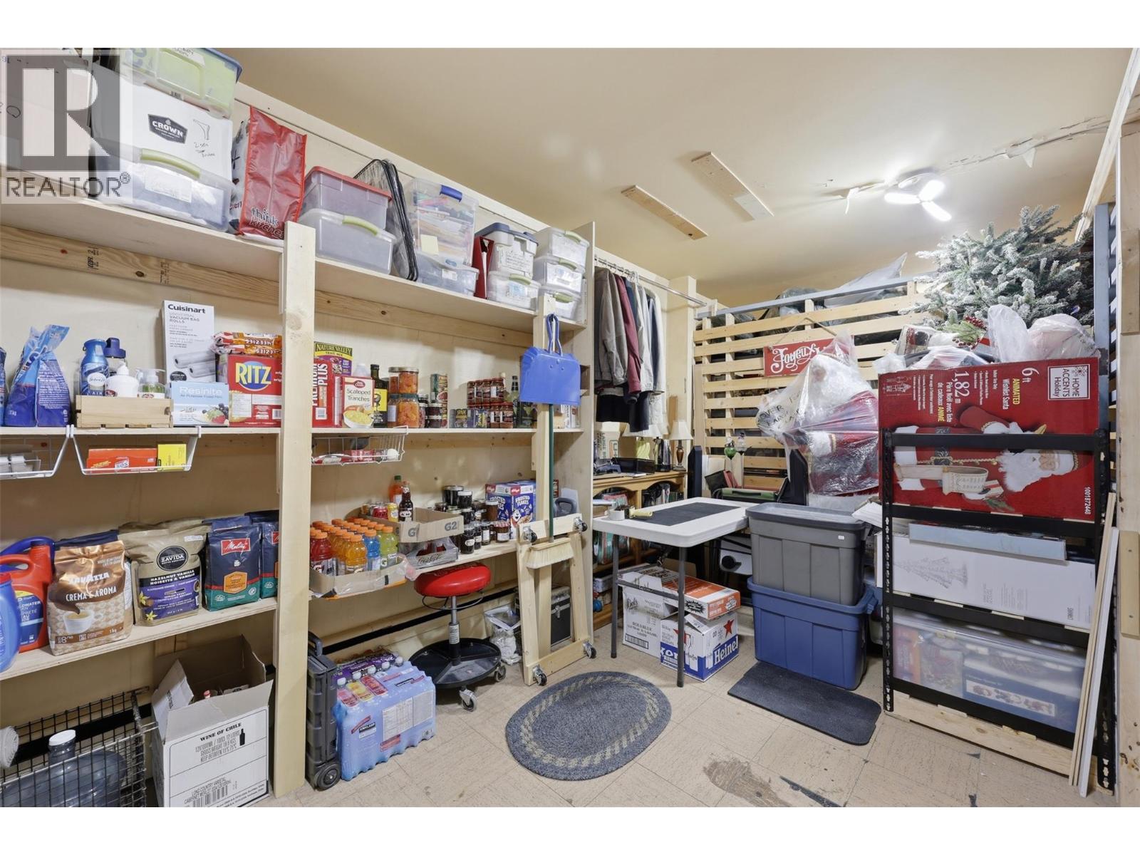#205 825 Hill Street - 47