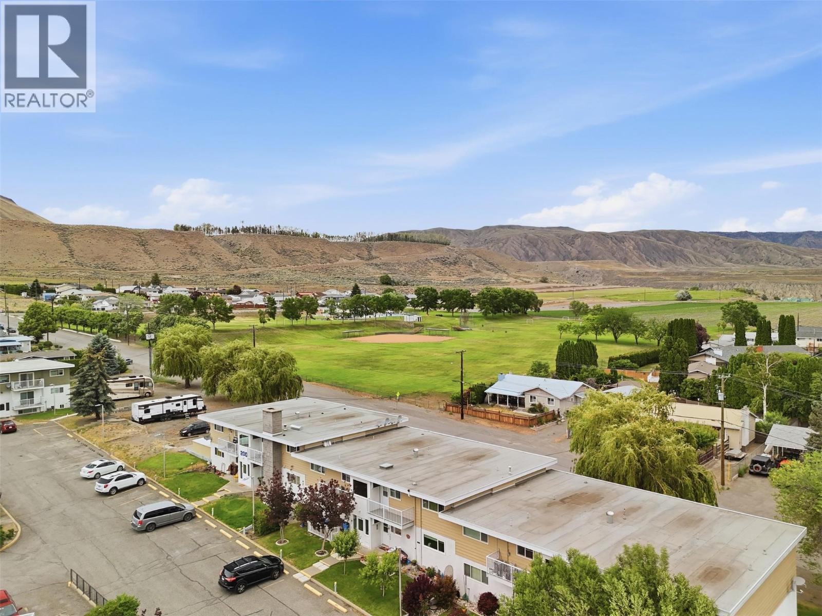 #205 825 Hill Street - 60