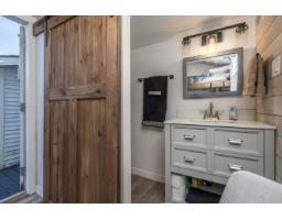 4827 216a Street, Langley, BC V3A2N6 Photo 25