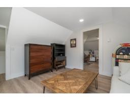 4827 216a Street, Langley, BC V3A2N6 Photo 17