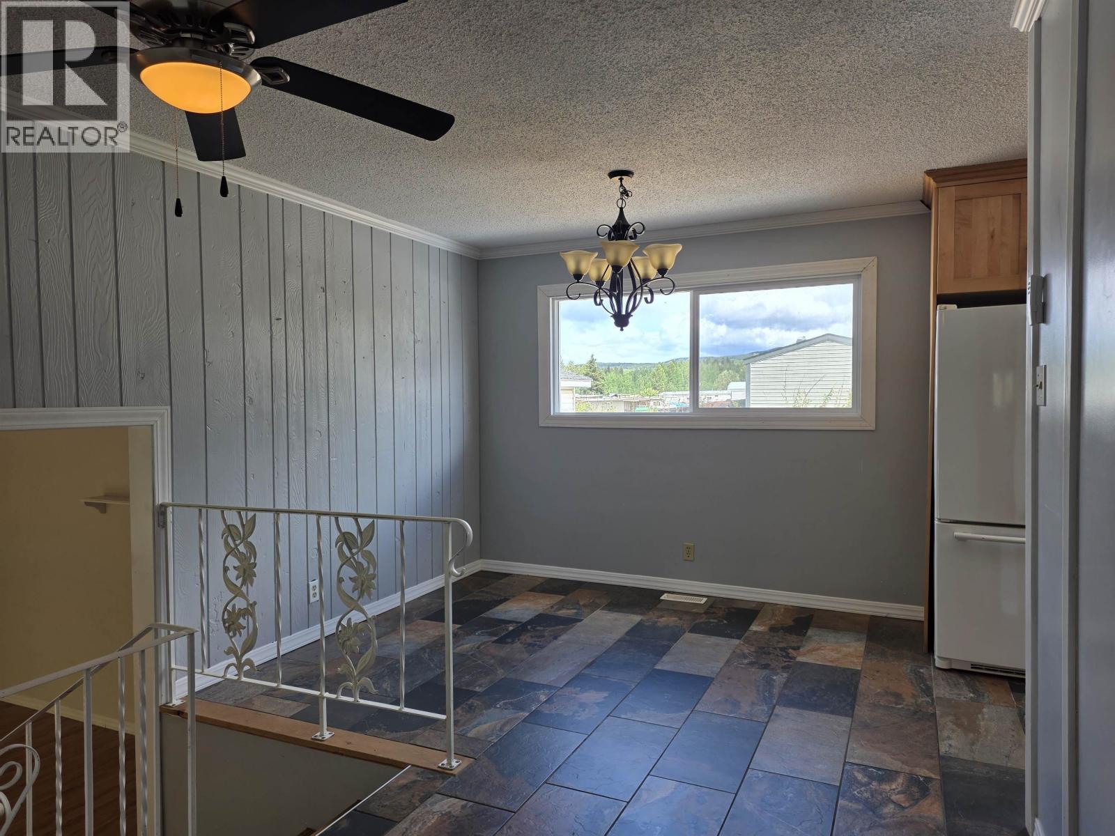 2200 CATALINE COURT - 11