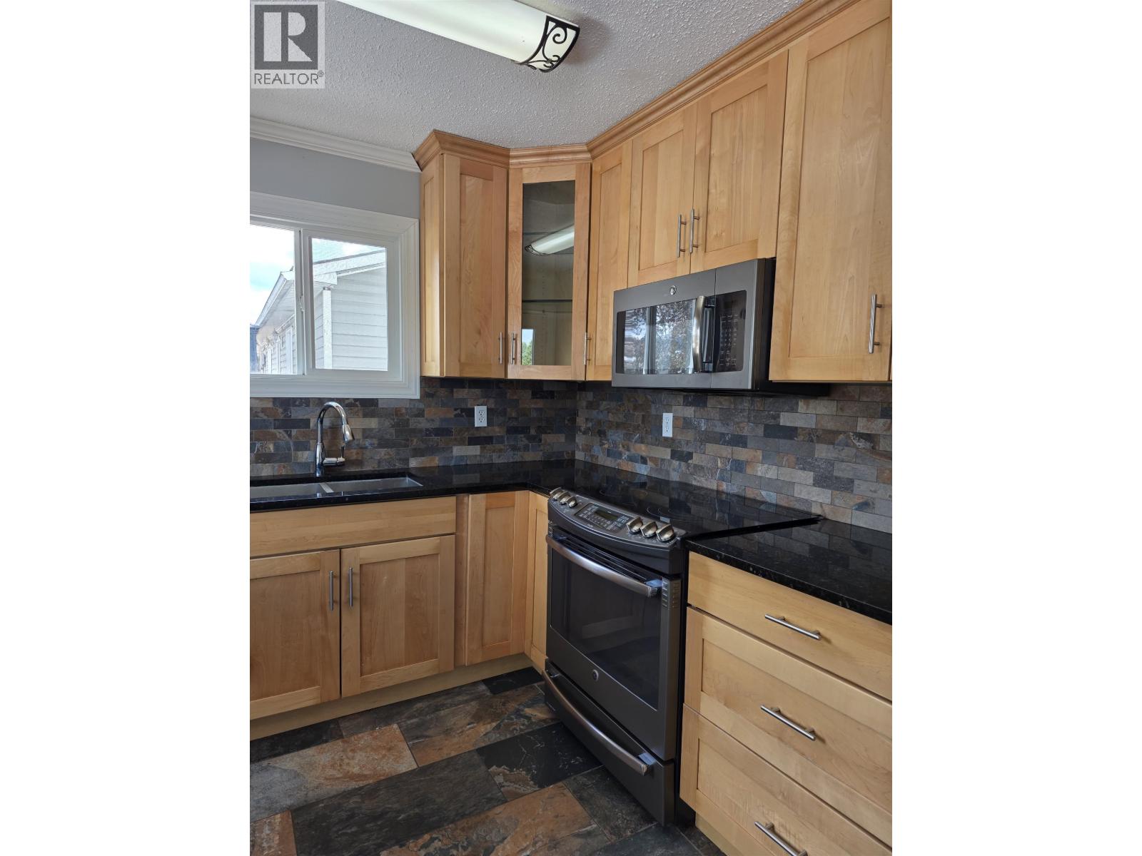 2200 CATALINE COURT - 14