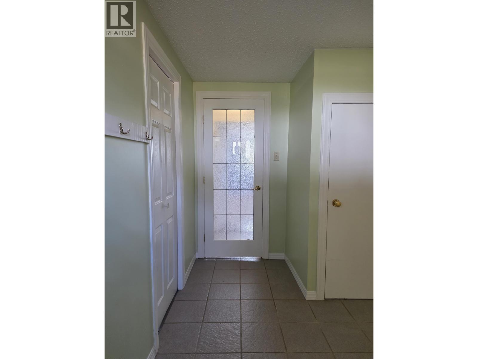 2200 CATALINE COURT - 25