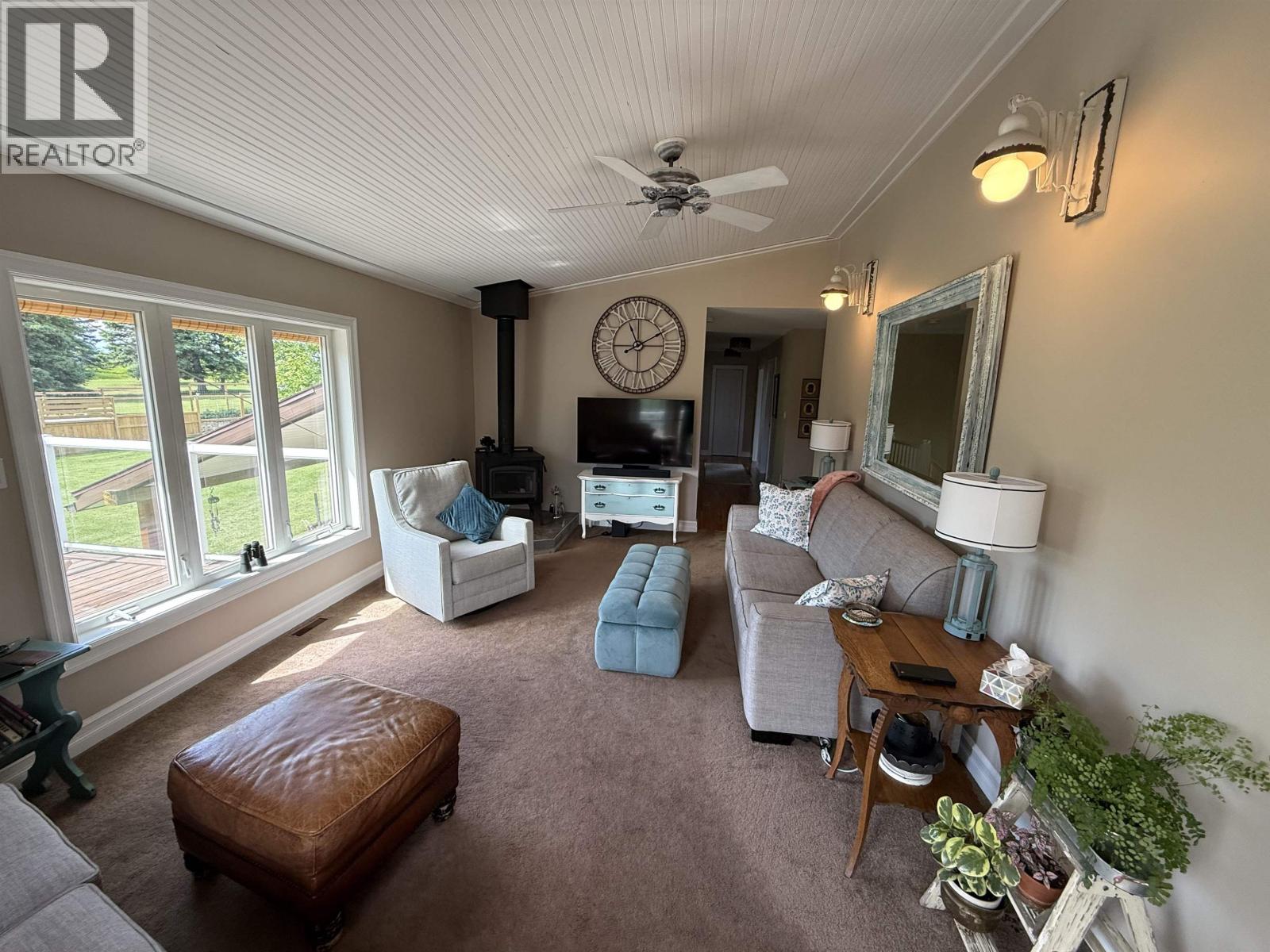 6417 NORTH PINE ROAD - 6