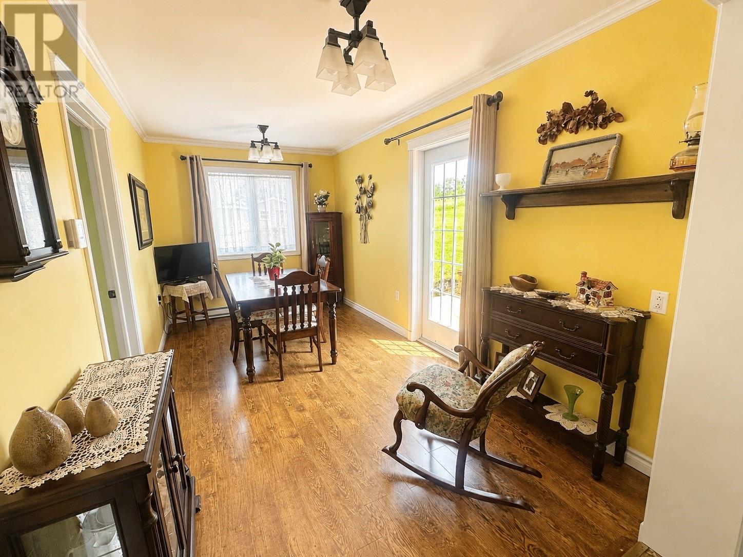 153 Commonwealth Drive - 14