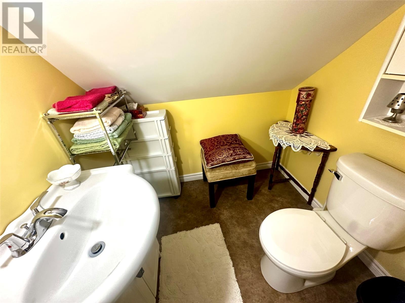 153 Commonwealth Drive - 32