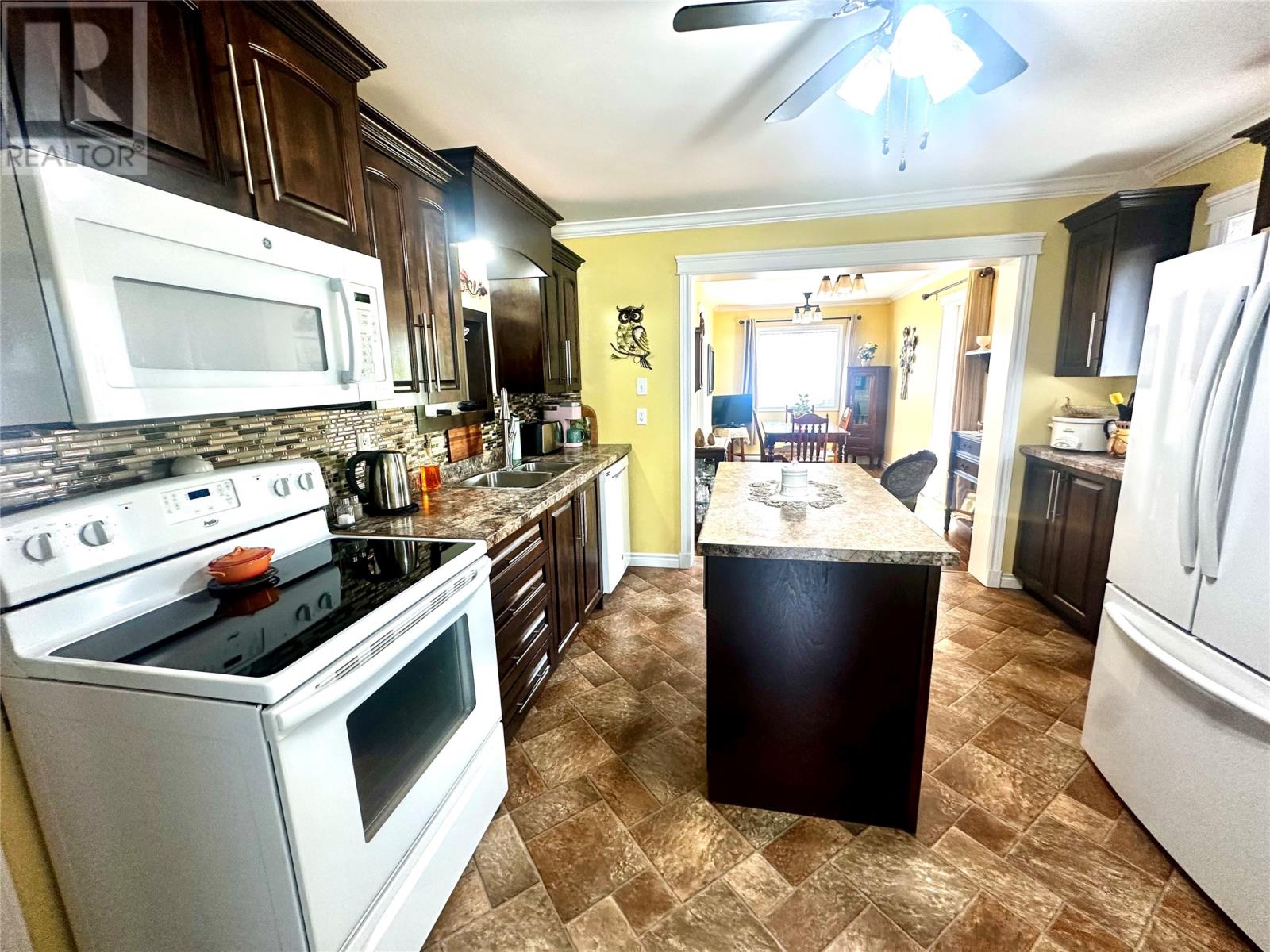 153 Commonwealth Drive - 9
