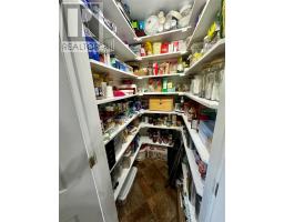 153 Commonwealth Drive thumbnail 13