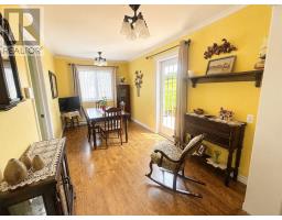153 Commonwealth Drive thumbnail 14