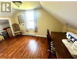 153 Commonwealth Drive thumbnail 31