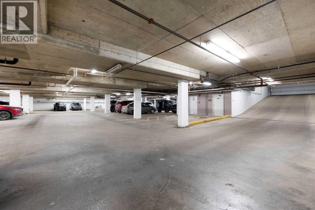 10101 morrison Street, Fort McMurray
