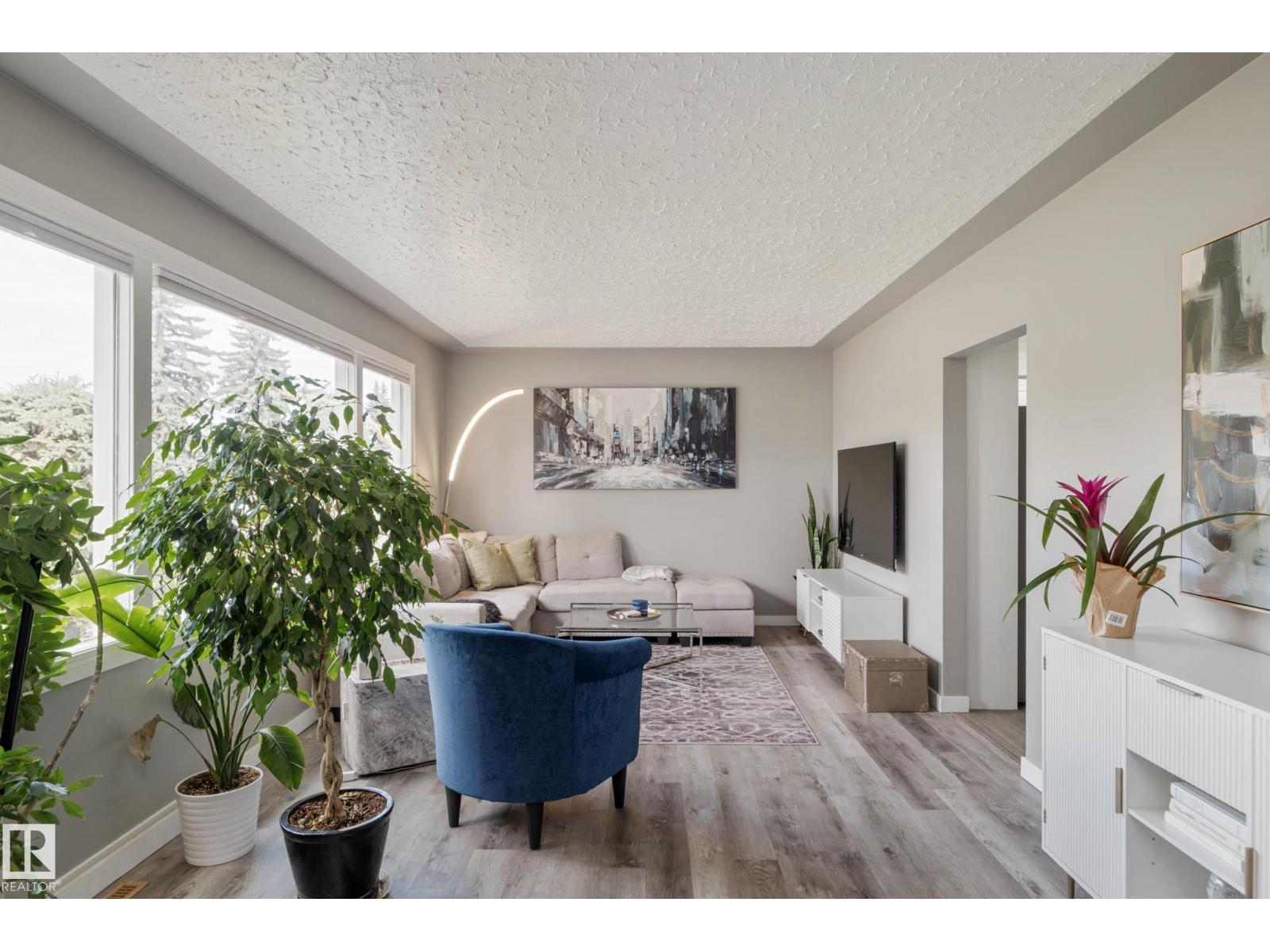 13411 131 ST NW - 2