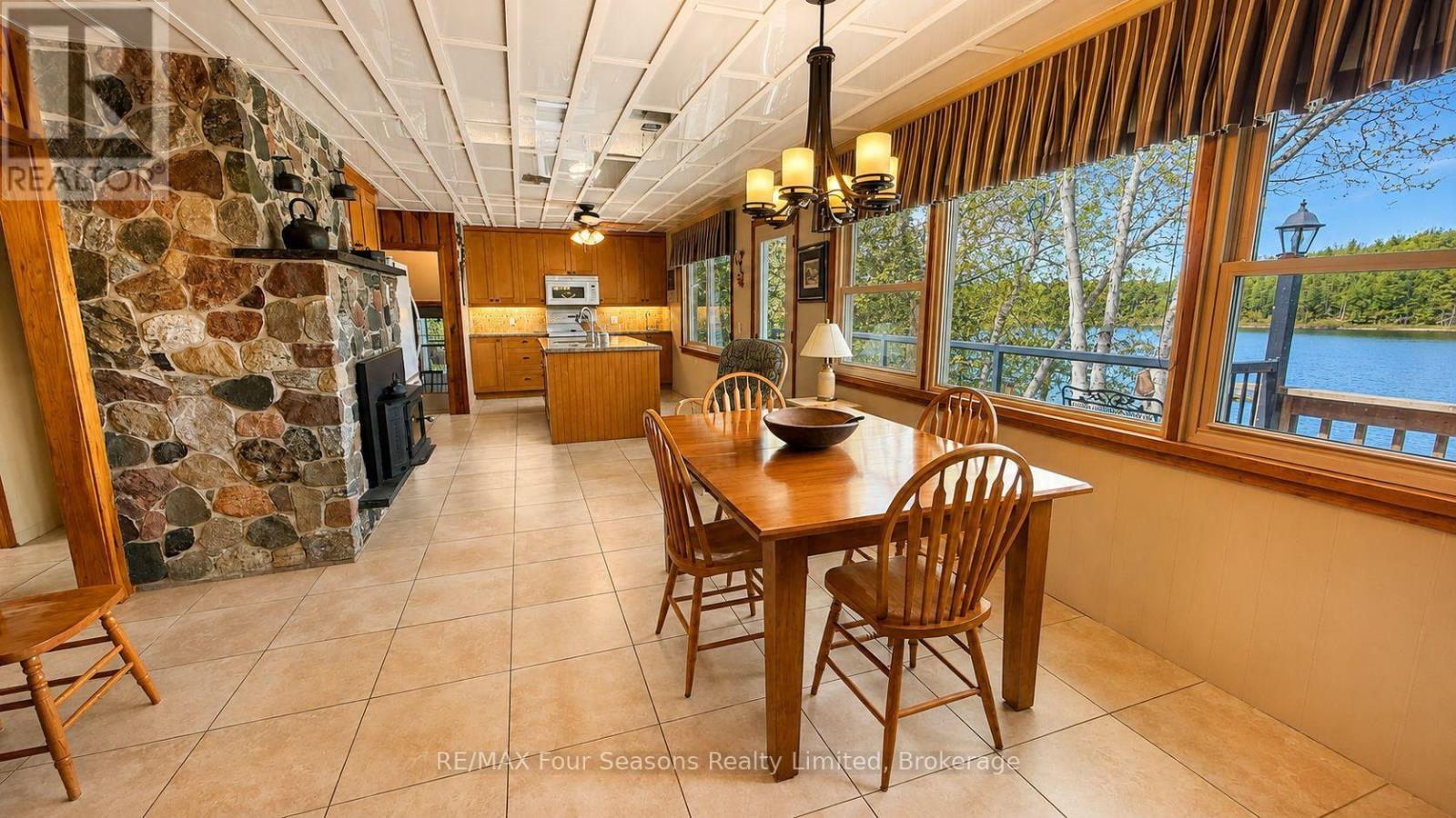52 SHORE DRIVE - 15