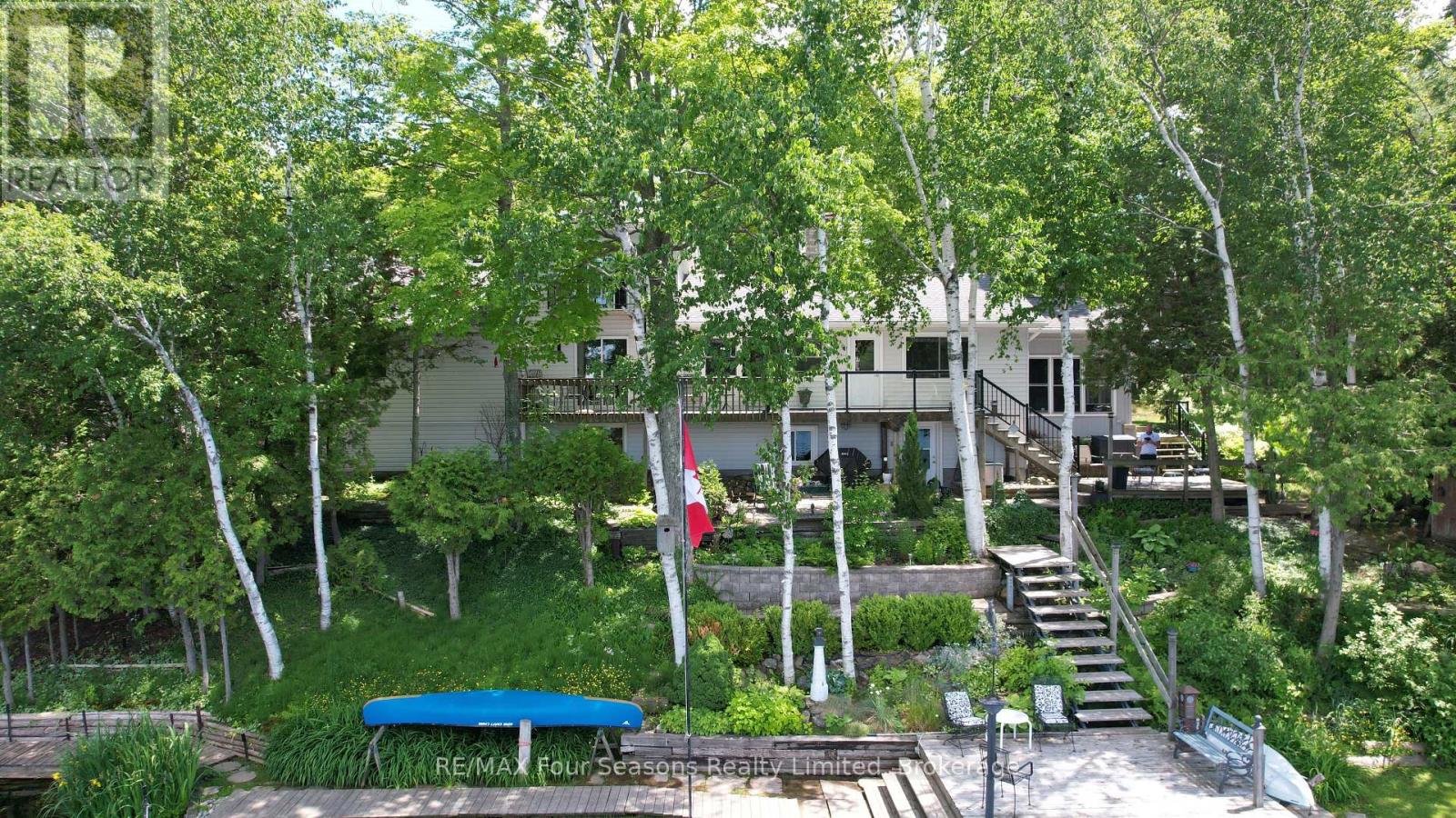 52 SHORE DRIVE - 37