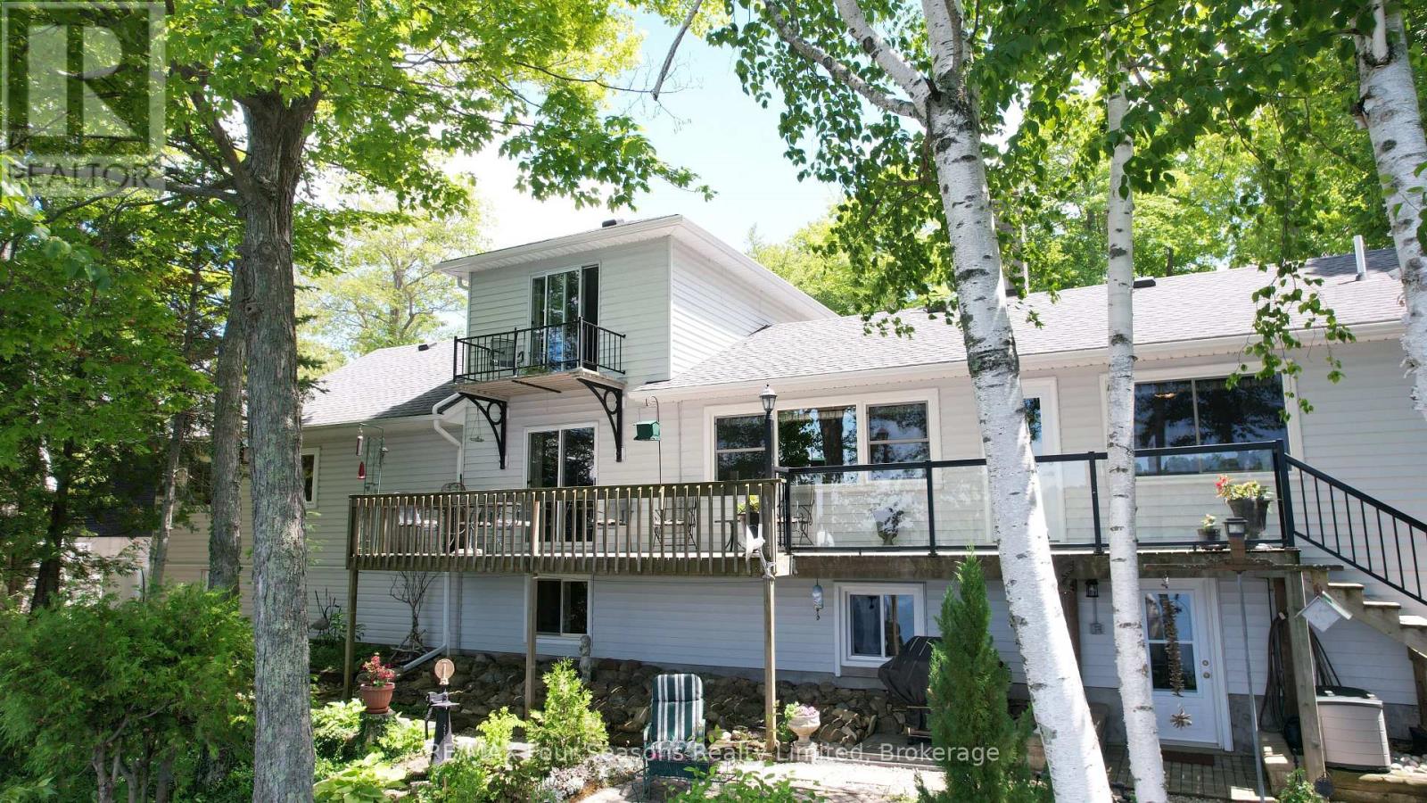52 SHORE DRIVE - 39