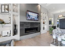 Kitchen - 3350 Vineyard View Drive, West Kelowna, BC V4T3M3 Photo 16