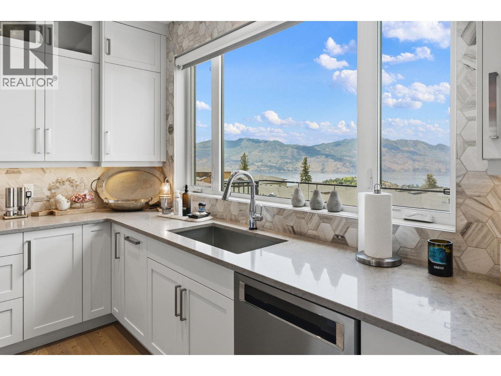 3350 Vineyard View Drive - 26