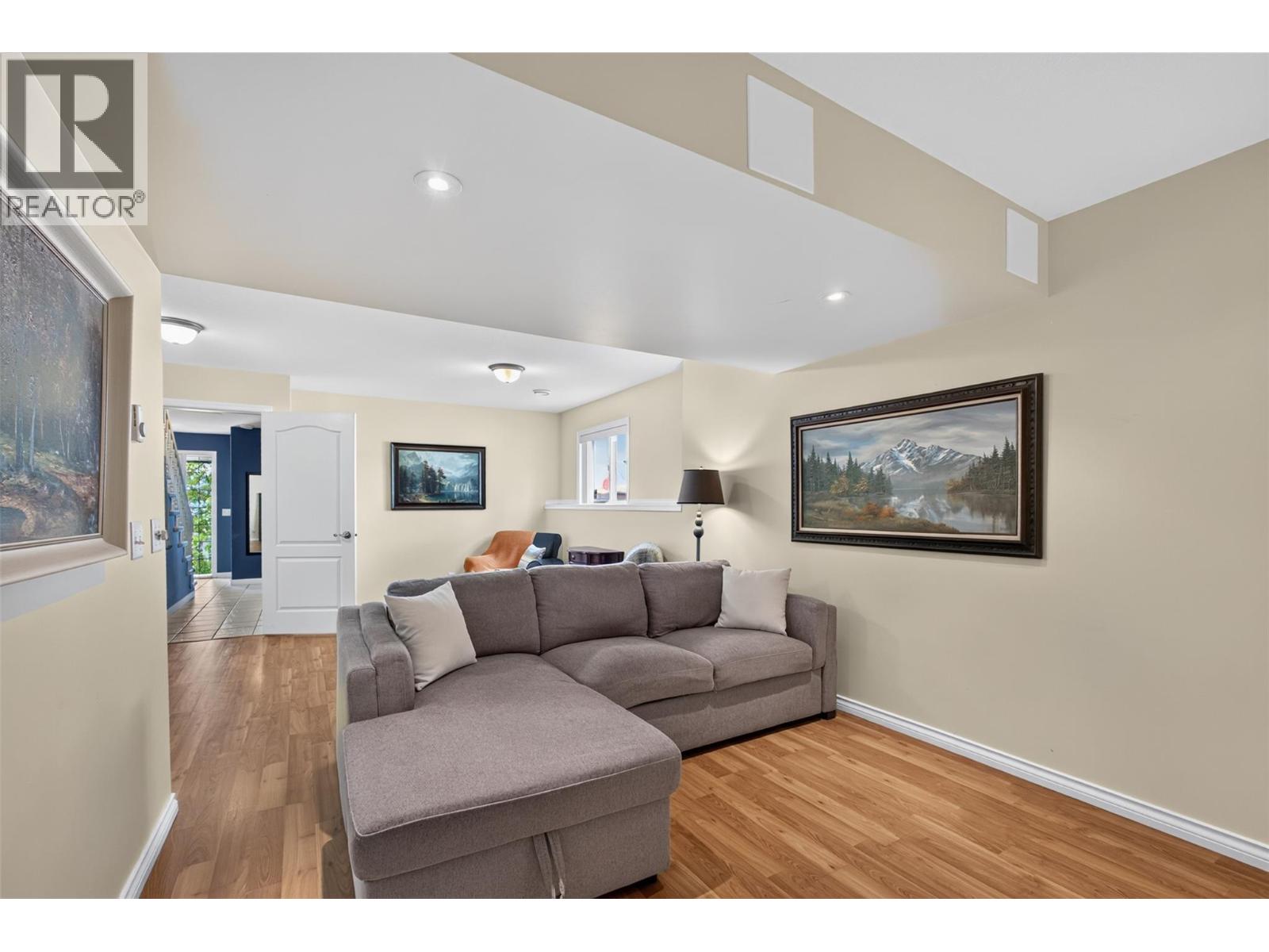  2832 Doucette Drive, West Kelowna