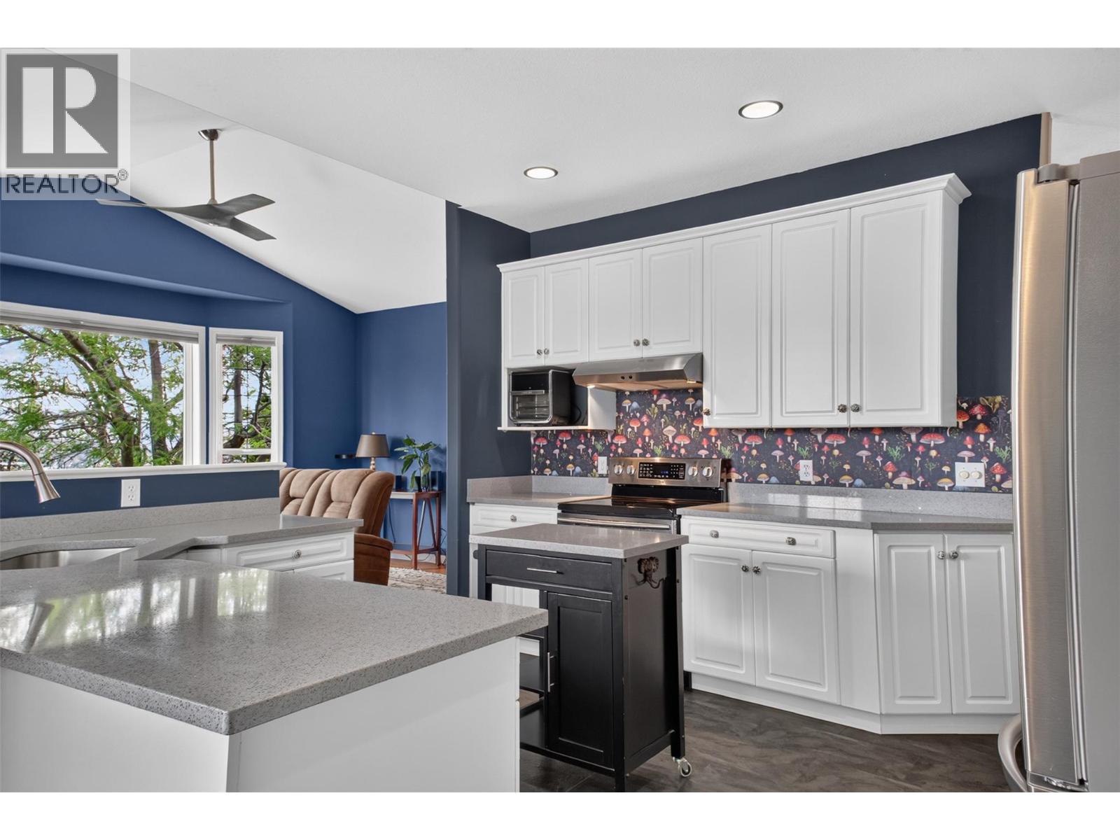  2832 Doucette Drive, West Kelowna