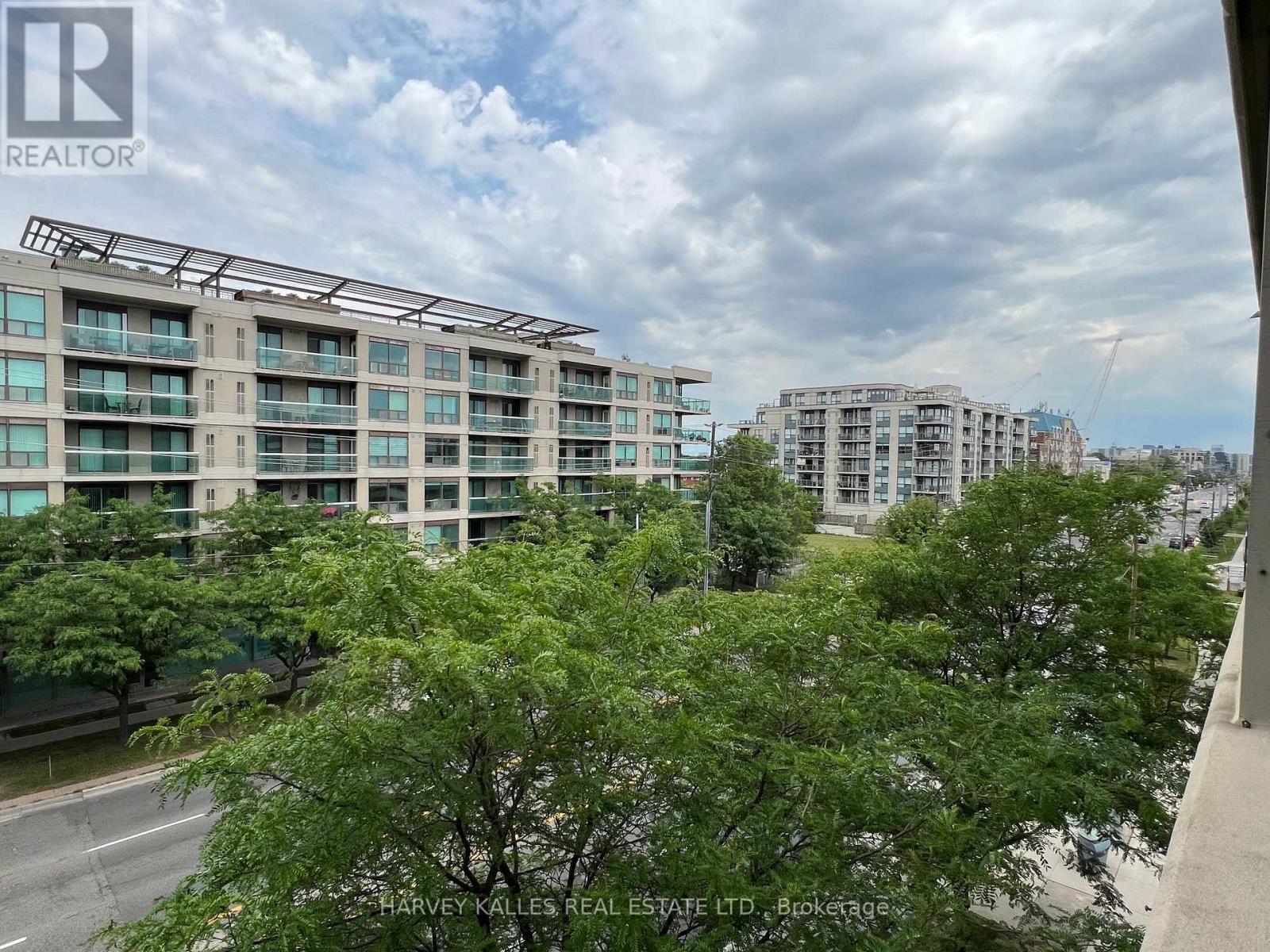#410 555 WILSON HEIGHTS BOULEVARD - 21