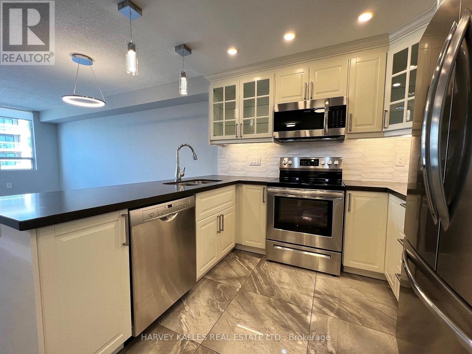 #410 555 WILSON HEIGHTS BOULEVARD - 5
