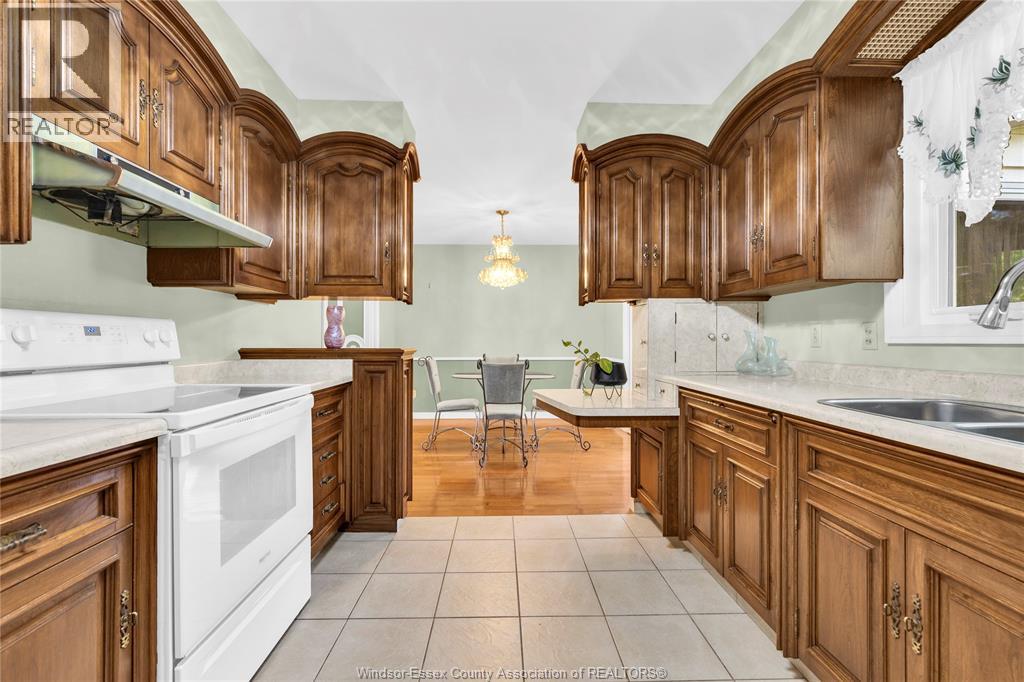 3483 DOUGALL - 6