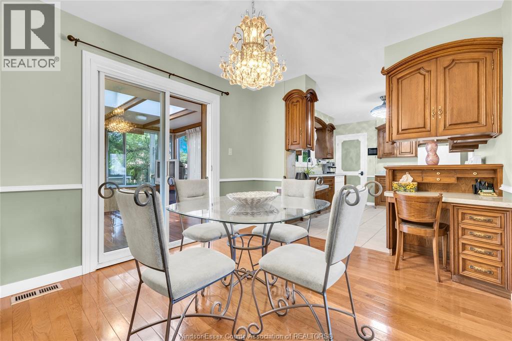 3483 DOUGALL - 9