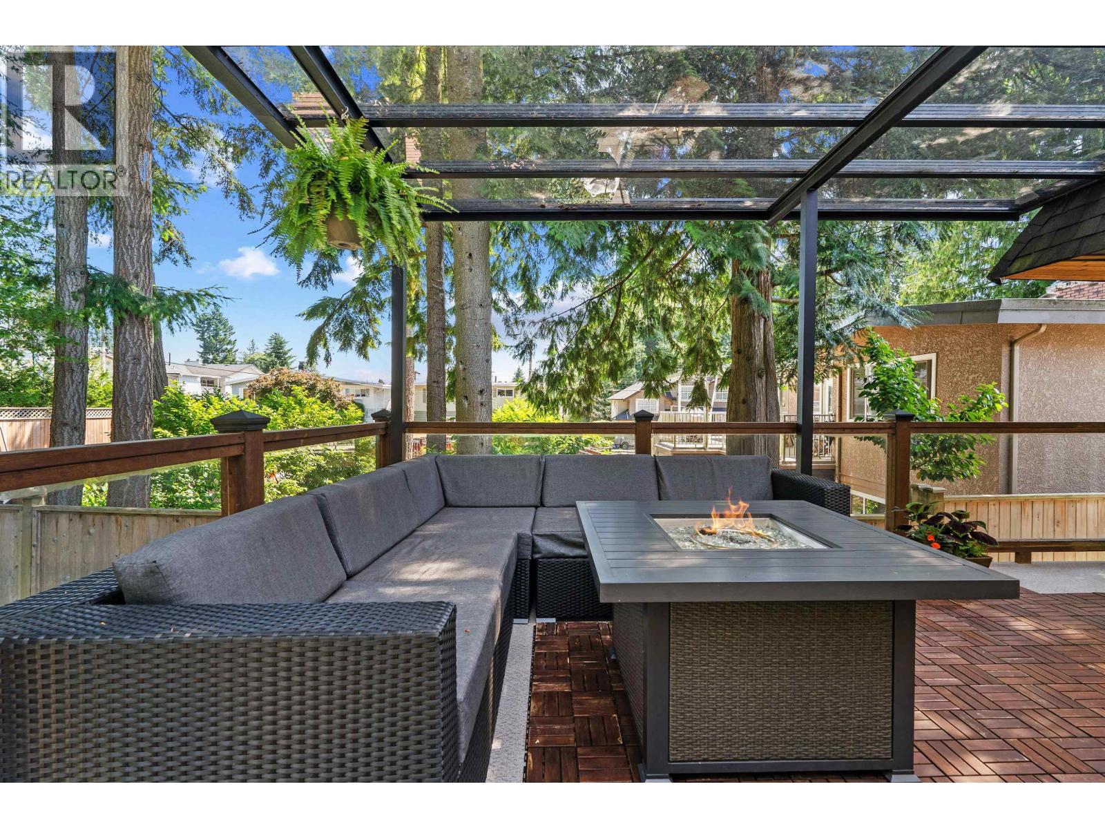 603 RIALTO COURT, Coquitlam