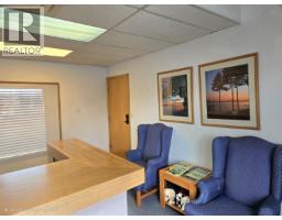 212 2922 Glen Drive, Coquitlam, BC V3B2P5 Photo 8