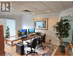 212 2922 Glen Drive, Coquitlam, BC V3B2P5 Photo 9